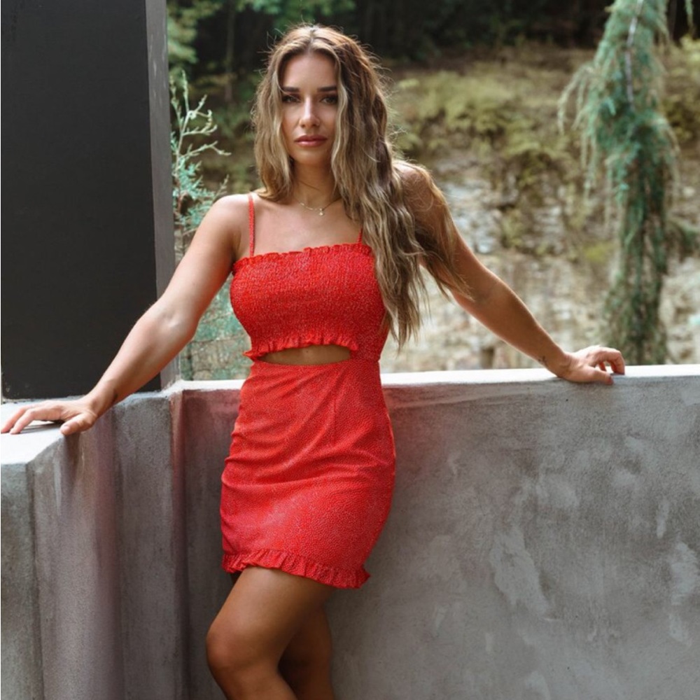 Kittenish red dress